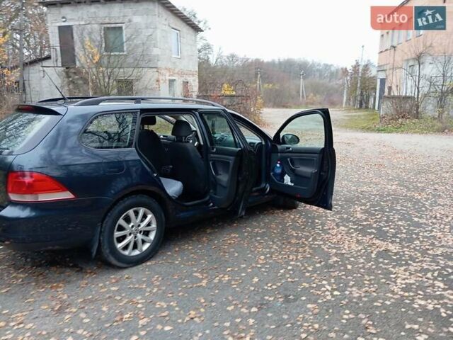 Синій Фольксваген Гольф, об'ємом двигуна 1.6 л та пробігом 262 тис. км за 5100 $, фото 4 на Automoto.ua