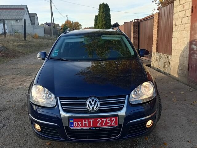 Синий Фольксваген Гольф, объемом двигателя 0 л и пробегом 187 тыс. км за 5995 $, фото 1 на Automoto.ua