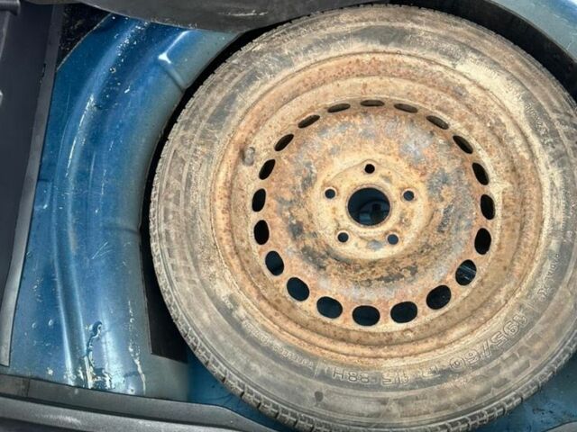 Синий Фольксваген Гольф, объемом двигателя 1.9 л и пробегом 340 тыс. км за 3240 $, фото 12 на Automoto.ua