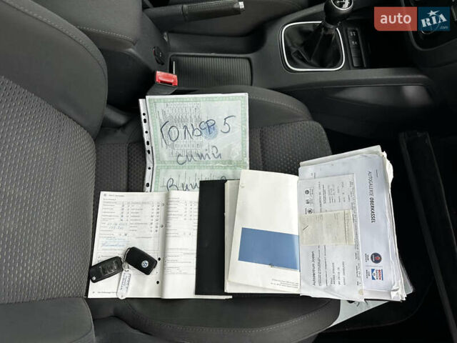 Синий Фольксваген Гольф, объемом двигателя 1.4 л и пробегом 214 тыс. км за 5700 $, фото 14 на Automoto.ua