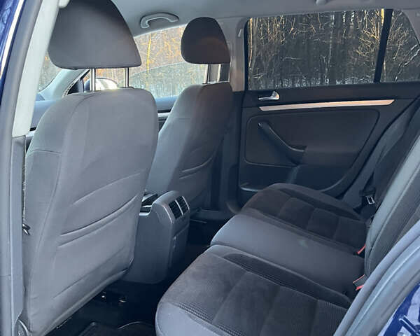 Синій Фольксваген Гольф, об'ємом двигуна 1.9 л та пробігом 265 тис. км за 5700 $, фото 16 на Automoto.ua