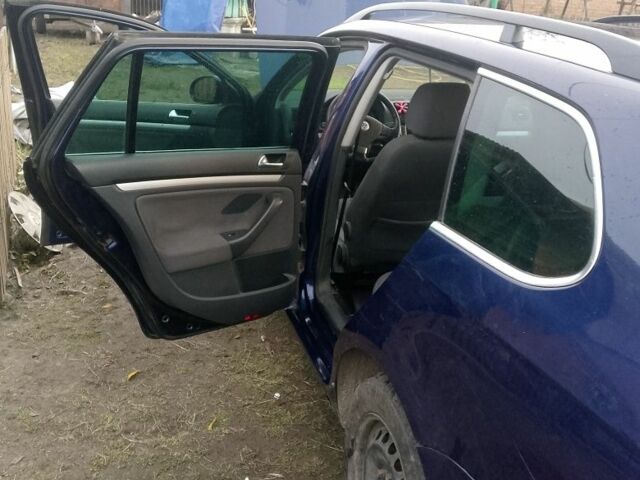 Синий Фольксваген Гольф, объемом двигателя 1.9 л и пробегом 3 тыс. км за 4600 $, фото 5 на Automoto.ua