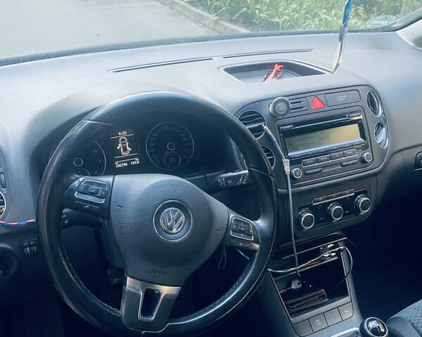 Синий Фольксваген Гольф, объемом двигателя 1.4 л и пробегом 245 тыс. км за 7300 $, фото 9 на Automoto.ua