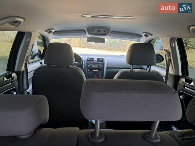 Синий Фольксваген Гольф, объемом двигателя 1.9 л и пробегом 313 тыс. км за 5800 $, фото 18 на Automoto.ua