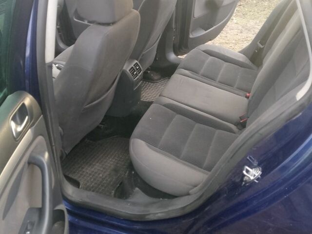 Синий Фольксваген Гольф, объемом двигателя 1.9 л и пробегом 3 тыс. км за 4600 $, фото 6 на Automoto.ua