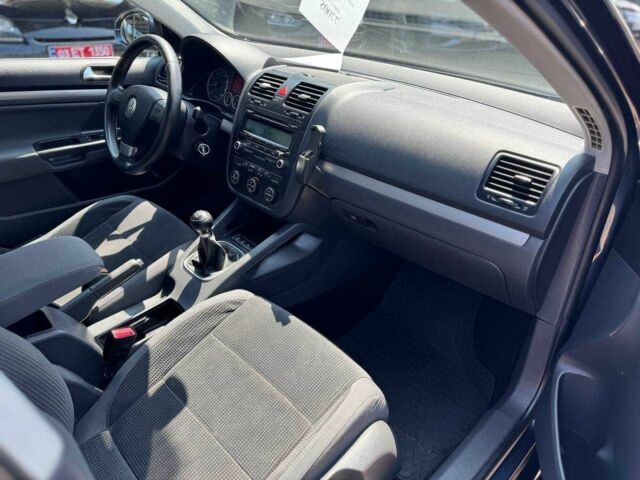 Синий Фольксваген Гольф, объемом двигателя 1.4 л и пробегом 198 тыс. км за 7700 $, фото 12 на Automoto.ua