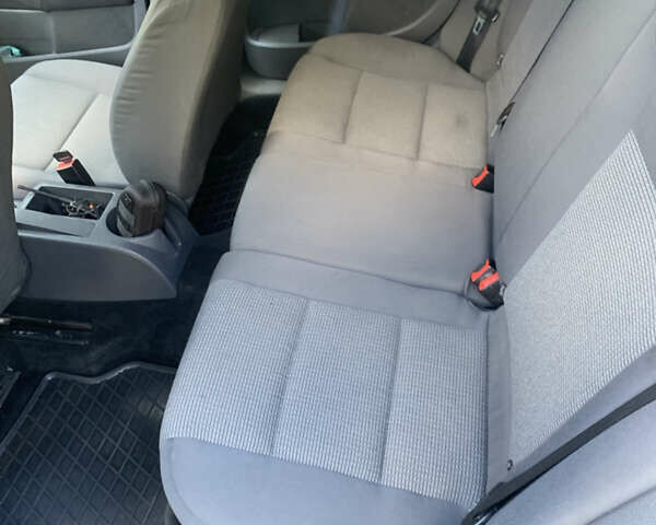 Синий Фольксваген Гольф, объемом двигателя 1.9 л и пробегом 252 тыс. км за 6500 $, фото 9 на Automoto.ua