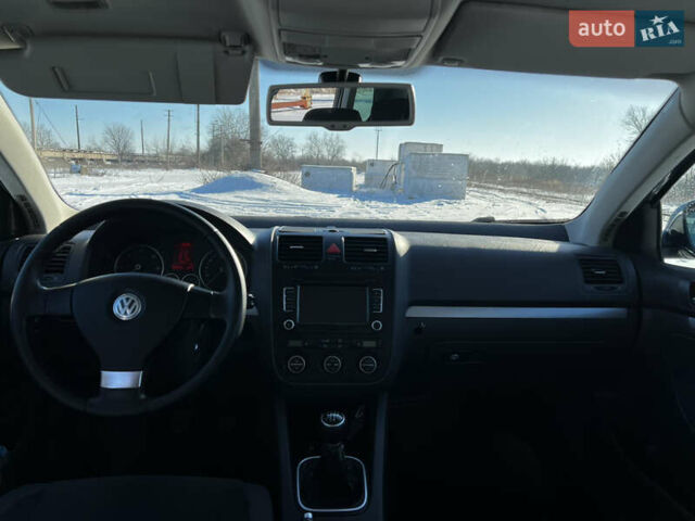 Синий Фольксваген Гольф, объемом двигателя 1.9 л и пробегом 248 тыс. км за 6500 $, фото 9 на Automoto.ua