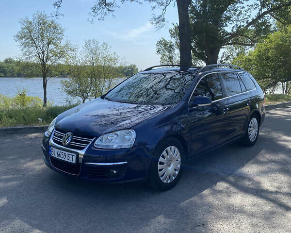 Синий Фольксваген Гольф, объемом двигателя 1.9 л и пробегом 275 тыс. км за 7300 $, фото 3 на Automoto.ua