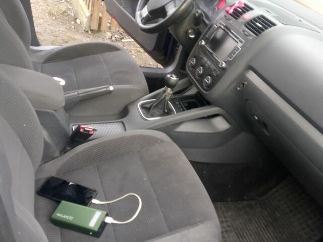 Синий Фольксваген Гольф, объемом двигателя 1.9 л и пробегом 3 тыс. км за 4600 $, фото 2 на Automoto.ua