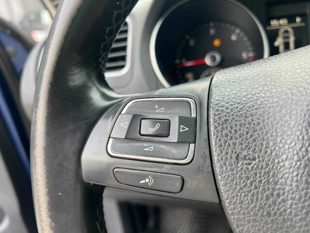 Синий Фольксваген Гольф, объемом двигателя 1.6 л и пробегом 333 тыс. км за 5940 $, фото 20 на Automoto.ua