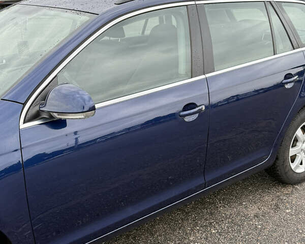 Синий Фольксваген Гольф, объемом двигателя 1.4 л и пробегом 228 тыс. км за 6300 $, фото 20 на Automoto.ua