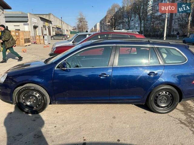 Синій Фольксваген Гольф, об'ємом двигуна 1.39 л та пробігом 239 тис. км за 7500 $, фото 7 на Automoto.ua