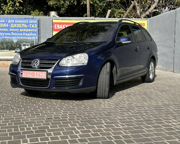 Синій Фольксваген Гольф, об'ємом двигуна 1.4 л та пробігом 200 тис. км за 5999 $, фото 2 на Automoto.ua