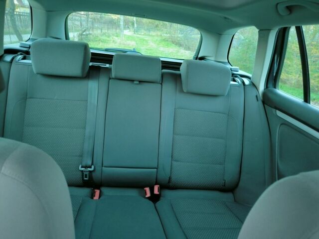 Синий Фольксваген Гольф, объемом двигателя 1.4 л и пробегом 245 тыс. км за 6500 $, фото 18 на Automoto.ua