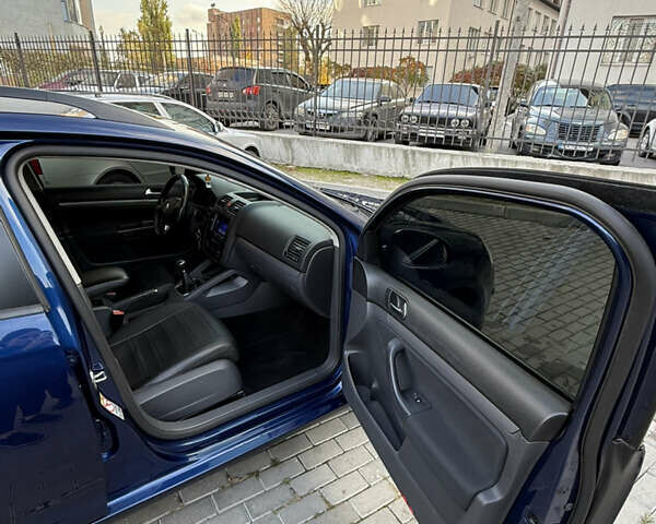 Фольксваген Гольф 2009 в Харькове на Automoto.ua Синий Фольксваген Гольф, объемом двигателя 1.39 л и пробегом 197 тыс. км за 6200 $, фото 13 на Automoto.ua