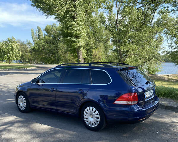 Синий Фольксваген Гольф, объемом двигателя 1.9 л и пробегом 275 тыс. км за 7300 $, фото 4 на Automoto.ua