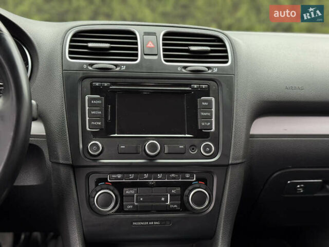 Синий Фольксваген Гольф, объемом двигателя 1.39 л и пробегом 204 тыс. км за 7900 $, фото 43 на Automoto.ua