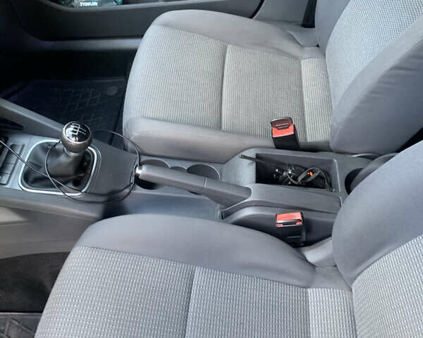 Синий Фольксваген Гольф, объемом двигателя 1.9 л и пробегом 252 тыс. км за 6500 $, фото 6 на Automoto.ua