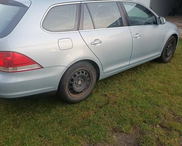 Синій Фольксваген Гольф, об'ємом двигуна 1.39 л та пробігом 173 тис. км за 6200 $, фото 2 на Automoto.ua