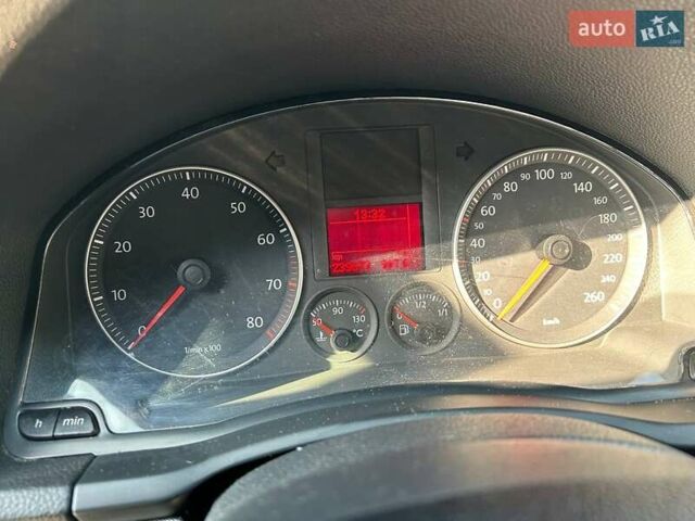 Синій Фольксваген Гольф, об'ємом двигуна 1.39 л та пробігом 239 тис. км за 7500 $, фото 3 на Automoto.ua