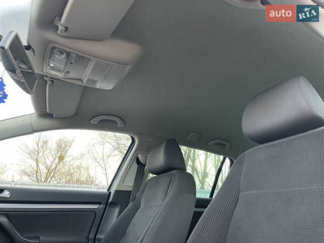 Синий Фольксваген Гольф, объемом двигателя 1.4 л и пробегом 207 тыс. км за 7200 $, фото 37 на Automoto.ua