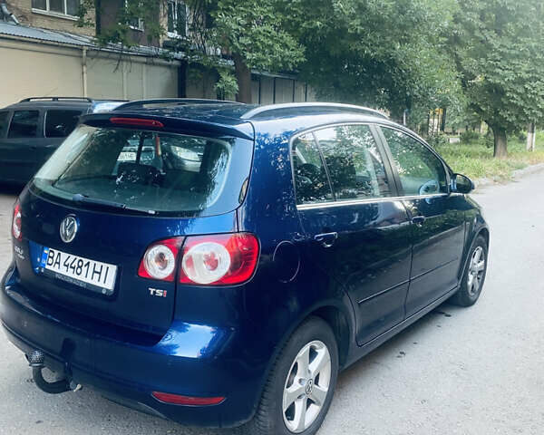 Синий Фольксваген Гольф, объемом двигателя 1.4 л и пробегом 245 тыс. км за 7300 $, фото 5 на Automoto.ua