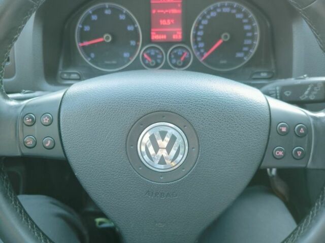 Синий Фольксваген Гольф, объемом двигателя 1.4 л и пробегом 245 тыс. км за 6500 $, фото 16 на Automoto.ua