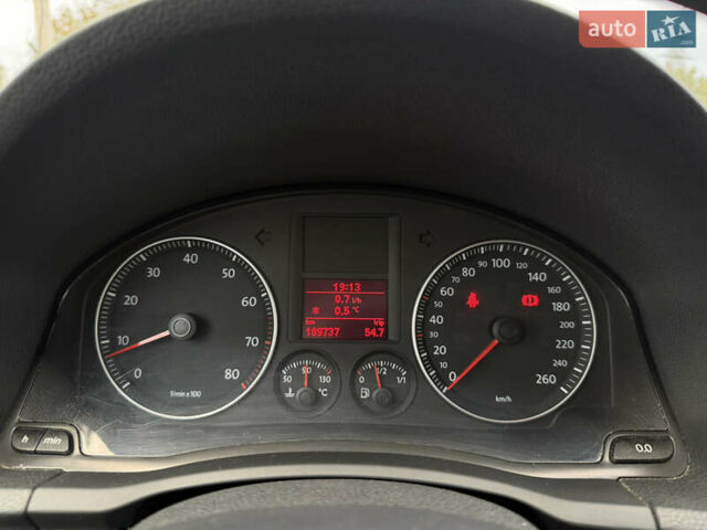 Синій Фольксваген Гольф, об'ємом двигуна 1.6 л та пробігом 189 тис. км за 5950 $, фото 23 на Automoto.ua