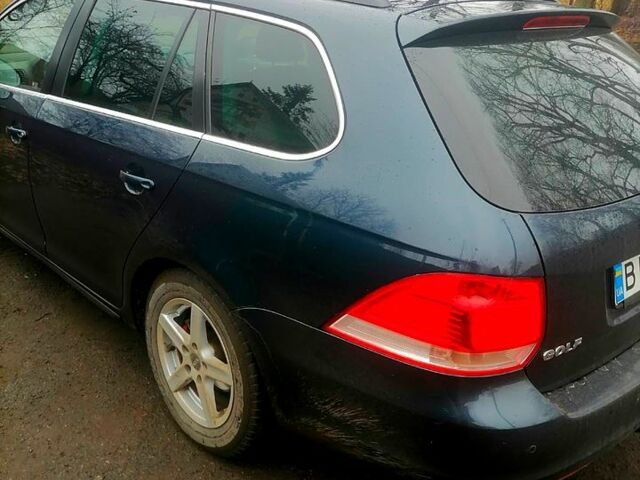 Синий Фольксваген Гольф, объемом двигателя 1.6 л и пробегом 276 тыс. км за 7000 $, фото 9 на Automoto.ua