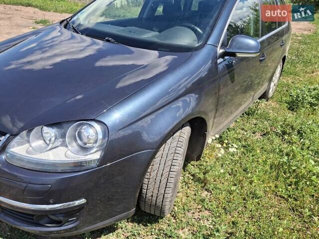 Синій Фольксваген Гольф, об'ємом двигуна 1.39 л та пробігом 210 тис. км за 6200 $, фото 1 на Automoto.ua