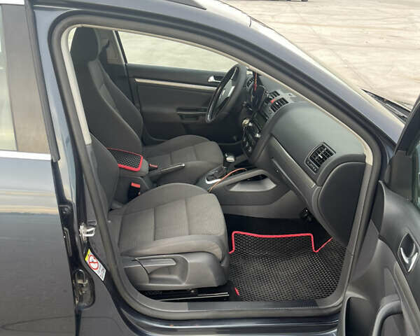 Синий Фольксваген Гольф, объемом двигателя 1.4 л и пробегом 240 тыс. км за 6700 $, фото 12 на Automoto.ua