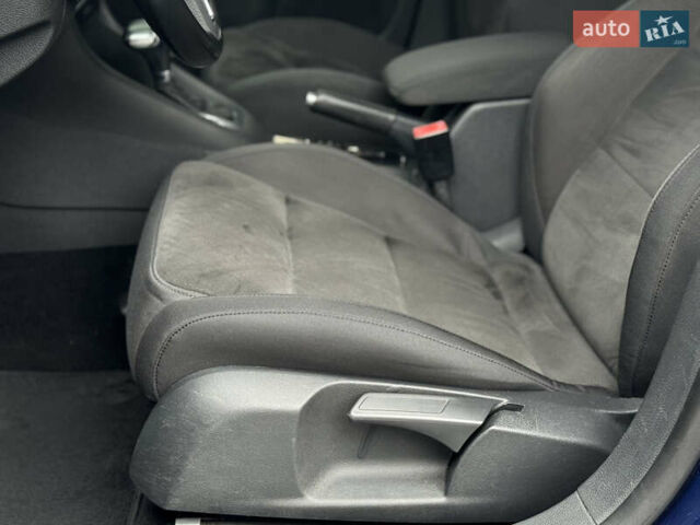 Синий Фольксваген Гольф, объемом двигателя 1.39 л и пробегом 204 тыс. км за 7900 $, фото 23 на Automoto.ua