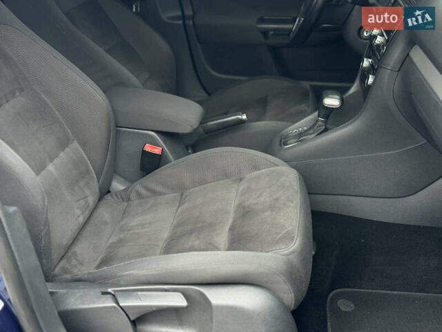 Синий Фольксваген Гольф, объемом двигателя 1.39 л и пробегом 204 тыс. км за 7900 $, фото 37 на Automoto.ua