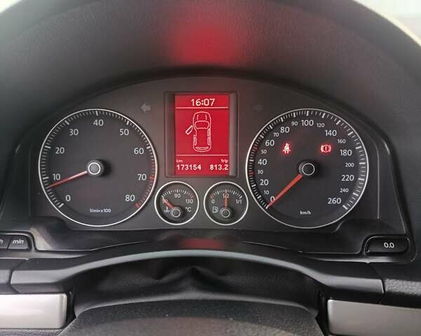 Синій Фольксваген Гольф, об'ємом двигуна 1.39 л та пробігом 173 тис. км за 6200 $, фото 5 на Automoto.ua