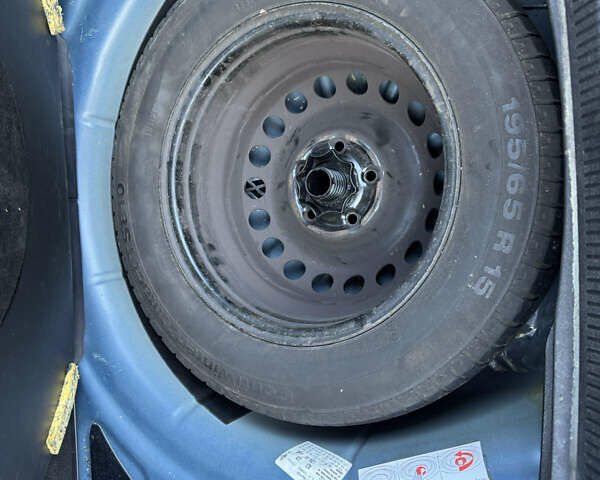 Синий Фольксваген Гольф, объемом двигателя 1.9 л и пробегом 291 тыс. км за 5990 $, фото 13 на Automoto.ua