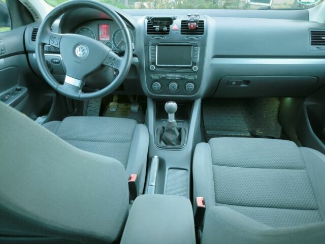 Синий Фольксваген Гольф, объемом двигателя 1.4 л и пробегом 245 тыс. км за 6500 $, фото 17 на Automoto.ua