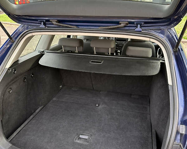 Синий Фольксваген Гольф, объемом двигателя 0 л и пробегом 238 тыс. км за 6499 $, фото 10 на Automoto.ua