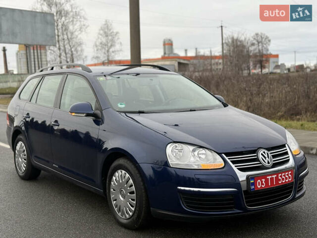 Синий Фольксваген Гольф, объемом двигателя 1.6 л и пробегом 229 тыс. км за 6350 $, фото 11 на Automoto.ua