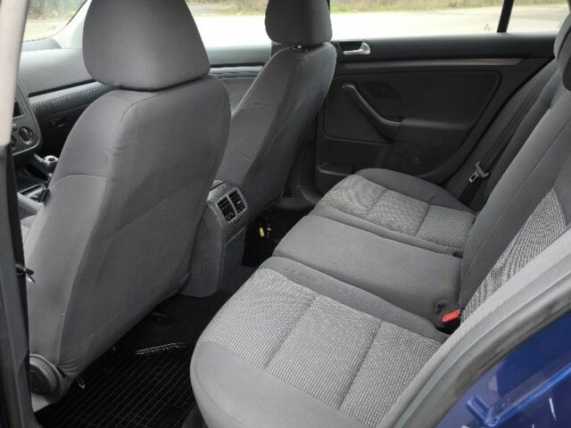 Синий Фольксваген Гольф, объемом двигателя 0 л и пробегом 229 тыс. км за 5550 $, фото 13 на Automoto.ua