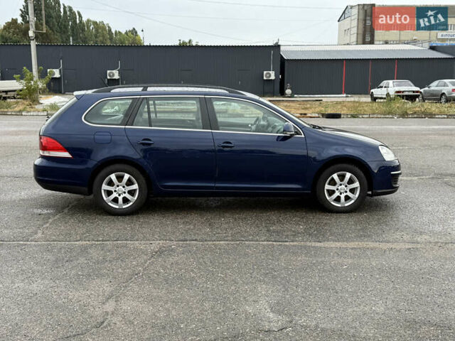 Синій Фольксваген Гольф, об'ємом двигуна 1.4 л та пробігом 228 тис. км за 6200 $, фото 16 на Automoto.ua