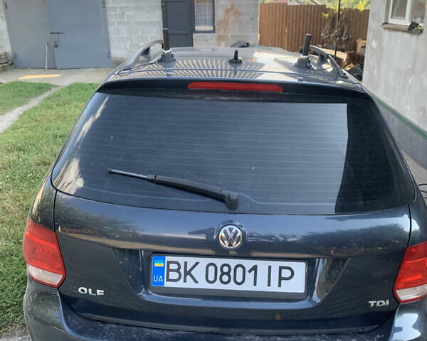 Синий Фольксваген Гольф, объемом двигателя 1.9 л и пробегом 252 тыс. км за 6500 $, фото 4 на Automoto.ua