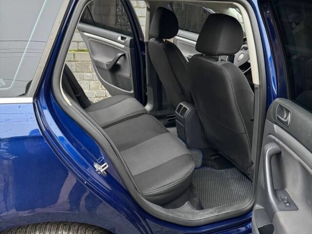 Синій Фольксваген Гольф, об'ємом двигуна 1.4 л та пробігом 250 тис. км за 6500 $, фото 22 на Automoto.ua