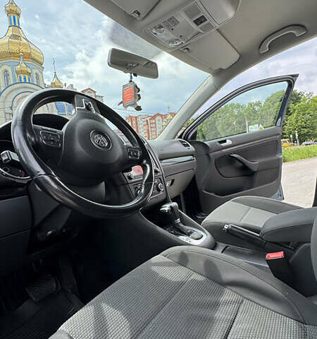 Синій Фольксваген Гольф, об'ємом двигуна 1.39 л та пробігом 285 тис. км за 7599 $, фото 12 на Automoto.ua