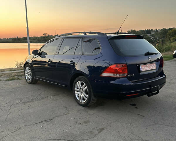 Синій Фольксваген Гольф, об'ємом двигуна 1.4 л та пробігом 200 тис. км за 5999 $, фото 23 на Automoto.ua