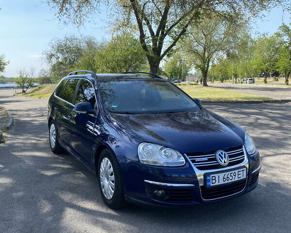 Синий Фольксваген Гольф, объемом двигателя 1.9 л и пробегом 275 тыс. км за 7300 $, фото 1 на Automoto.ua