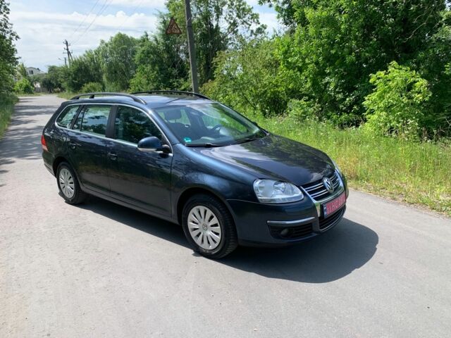 Синій Фольксваген Гольф, об'ємом двигуна 1.4 л та пробігом 242 тис. км за 6950 $, фото 2 на Automoto.ua