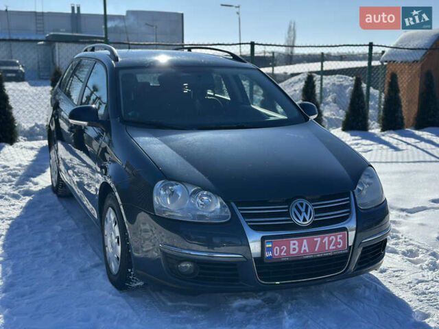 Синій Фольксваген Гольф, об'ємом двигуна 1.6 л та пробігом 238 тис. км за 6600 $, фото 5 на Automoto.ua