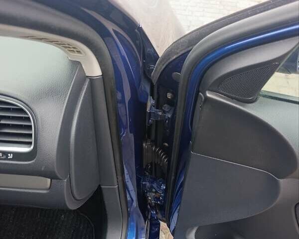 Синій Фольксваген Гольф, об'ємом двигуна 1.6 л та пробігом 237 тис. км за 7650 $, фото 26 на Automoto.ua