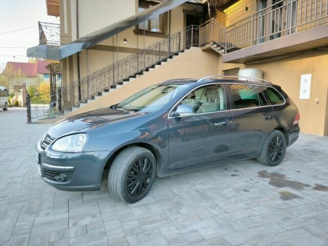 Синий Фольксваген Гольф, объемом двигателя 1.4 л и пробегом 245 тыс. км за 6500 $, фото 1 на Automoto.ua
